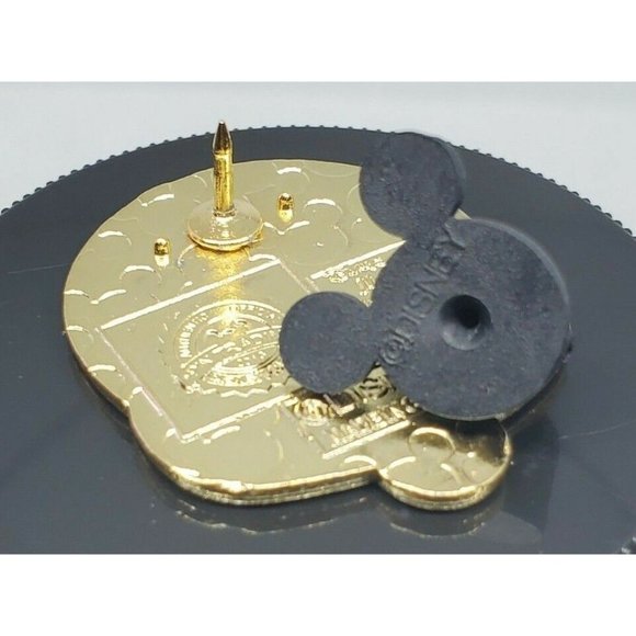 Authentic Official Pin Trading Disney 2013 Lady And The Tramp Pin Collectible - Picture 11 of 12